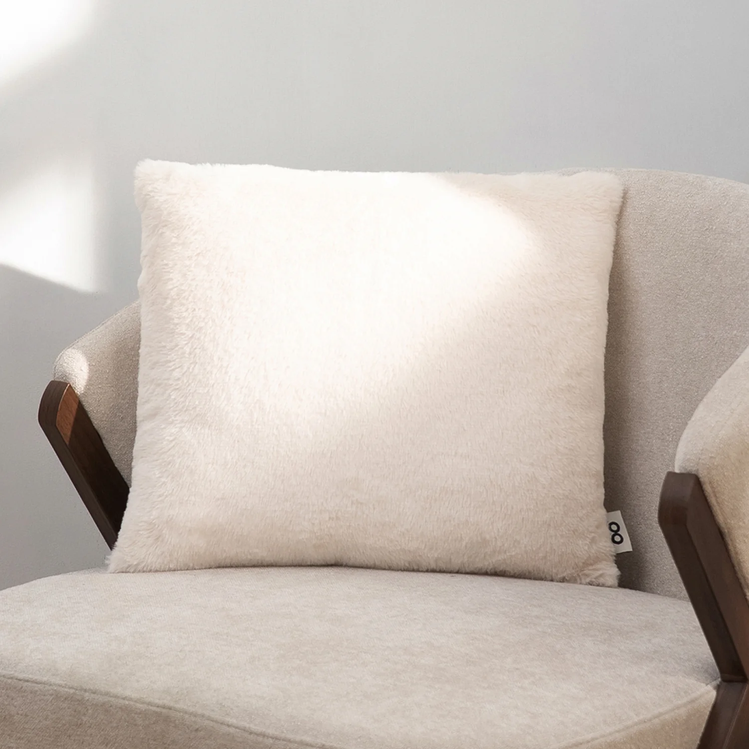 Cream Luxe